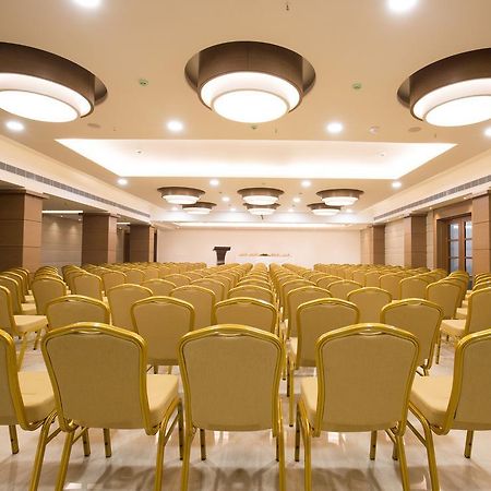 Kiscol Grands Hotel Coimbatore Esterno foto