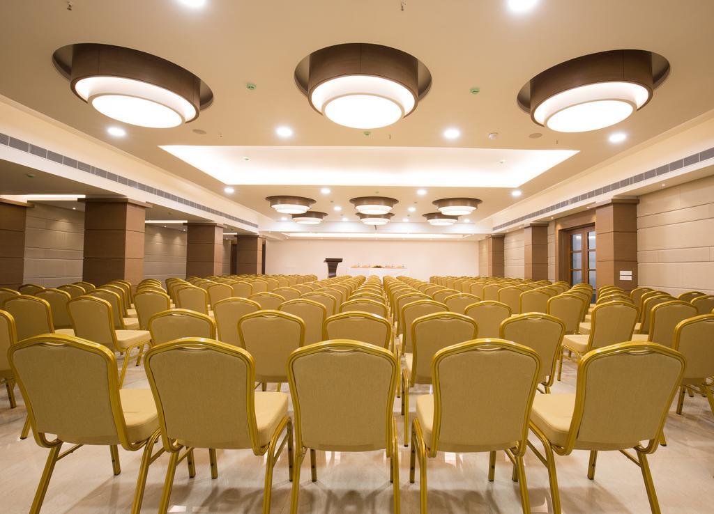 Kiscol Grands Hotel Coimbatore Esterno foto