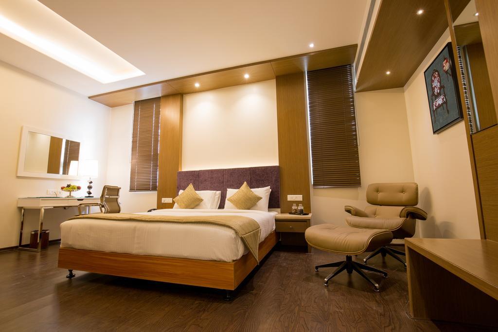 Kiscol Grands Hotel Coimbatore Esterno foto