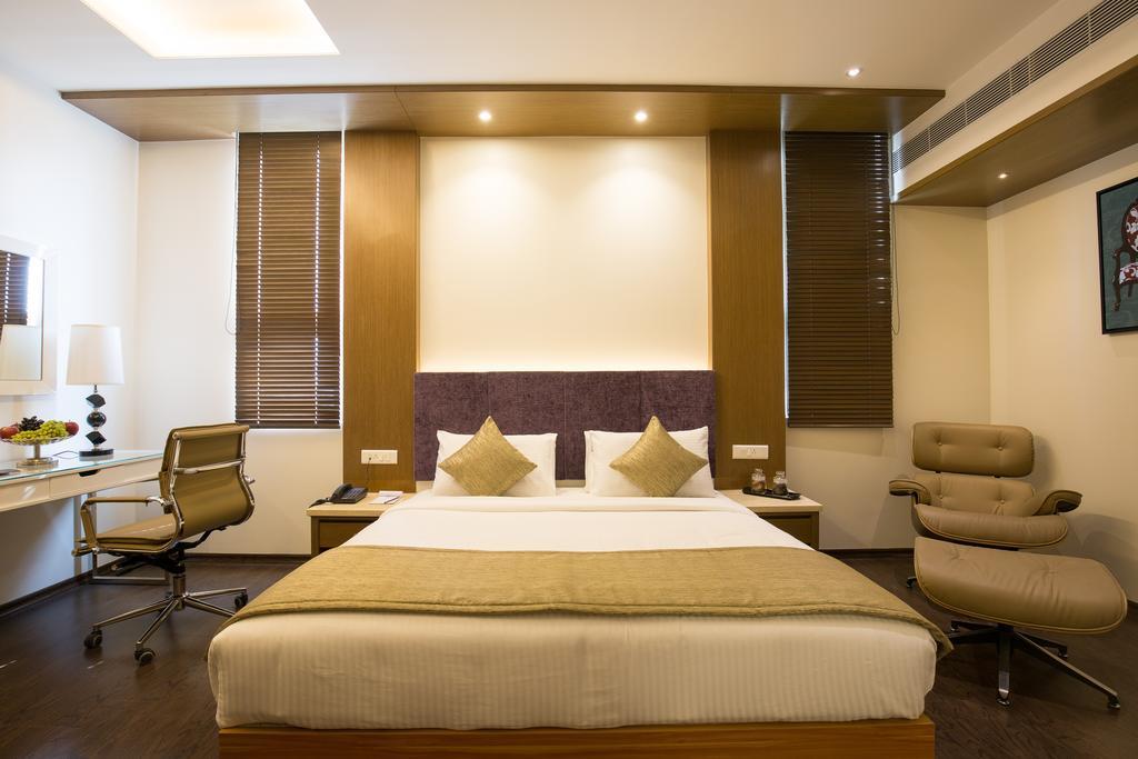 Kiscol Grands Hotel Coimbatore Esterno foto