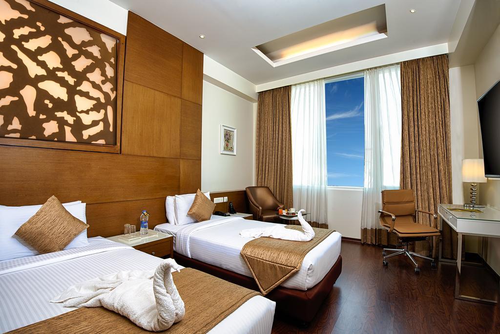 Kiscol Grands Hotel Coimbatore Esterno foto