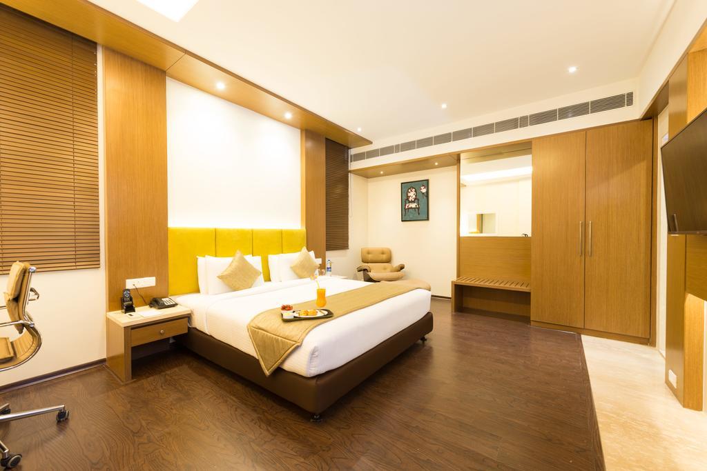 Kiscol Grands Hotel Coimbatore Esterno foto